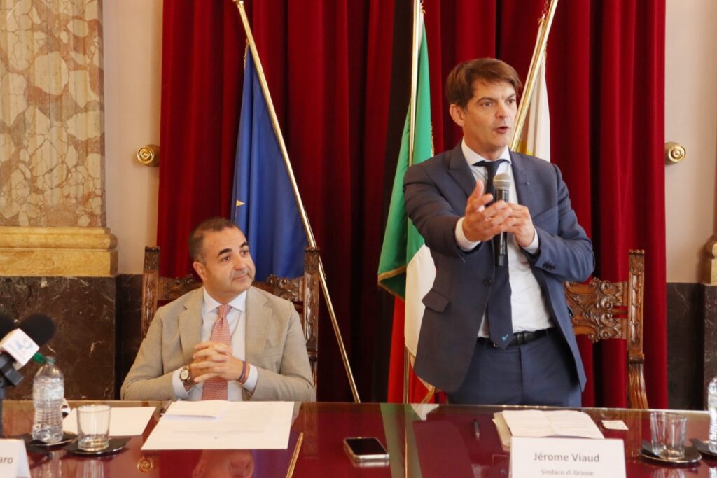 Accordo con Grasse per ingresso Reggiog Calabria nel club europeo città del profumo