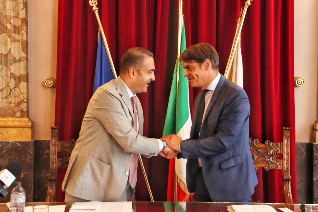 Accordo con Grasse per ingresso Reggiog Calabria nel club europeo città del profumo