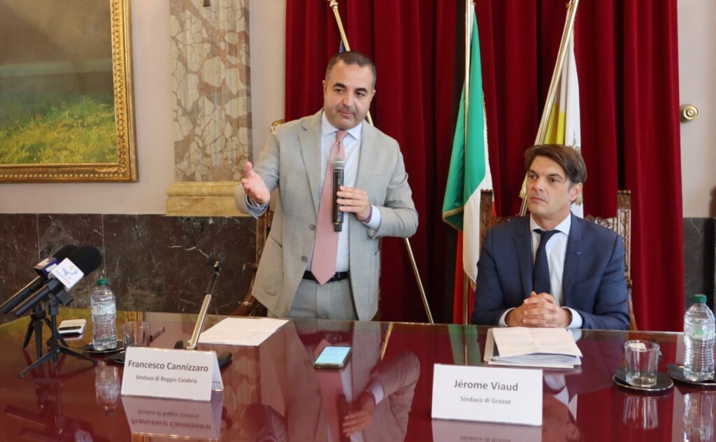 Accordo con Grasse per ingresso Reggiog Calabria nel club europeo città del profumo