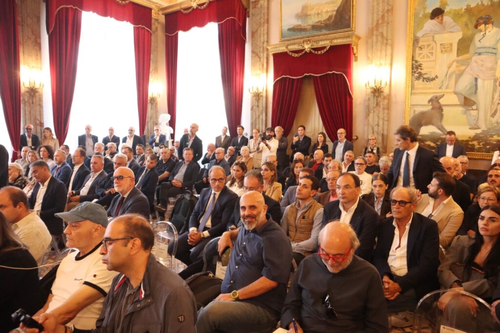 Conferenza stampa porti Reggio e Messin con Cannizzaro e Basile