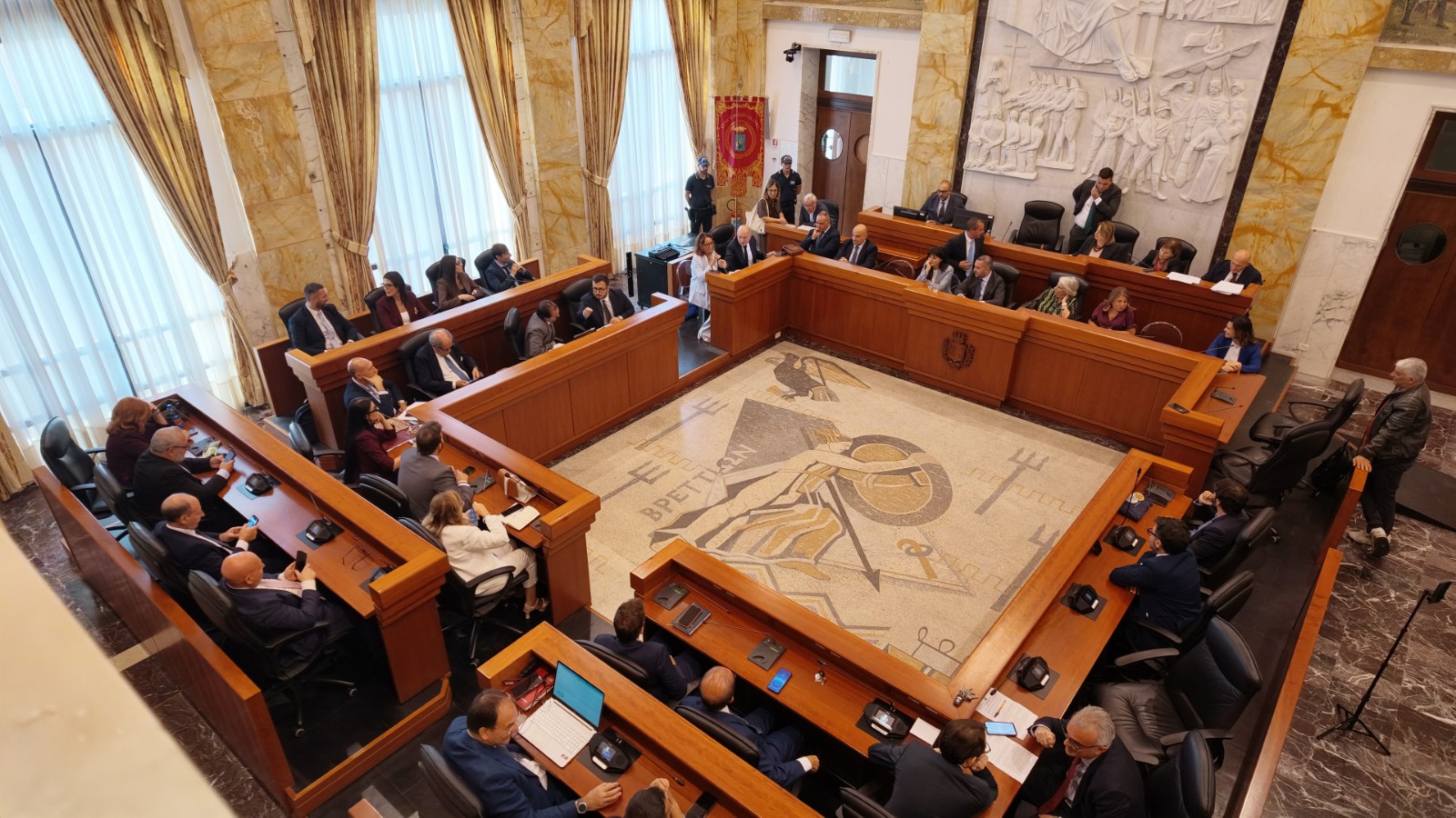 Reggio Calabria, si è concluso un Consiglio Comunale (insolitamente) tranquillo: