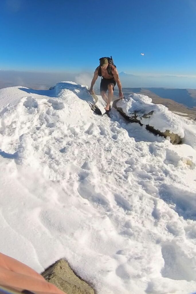 Dallo_Stretto_all_Aragats