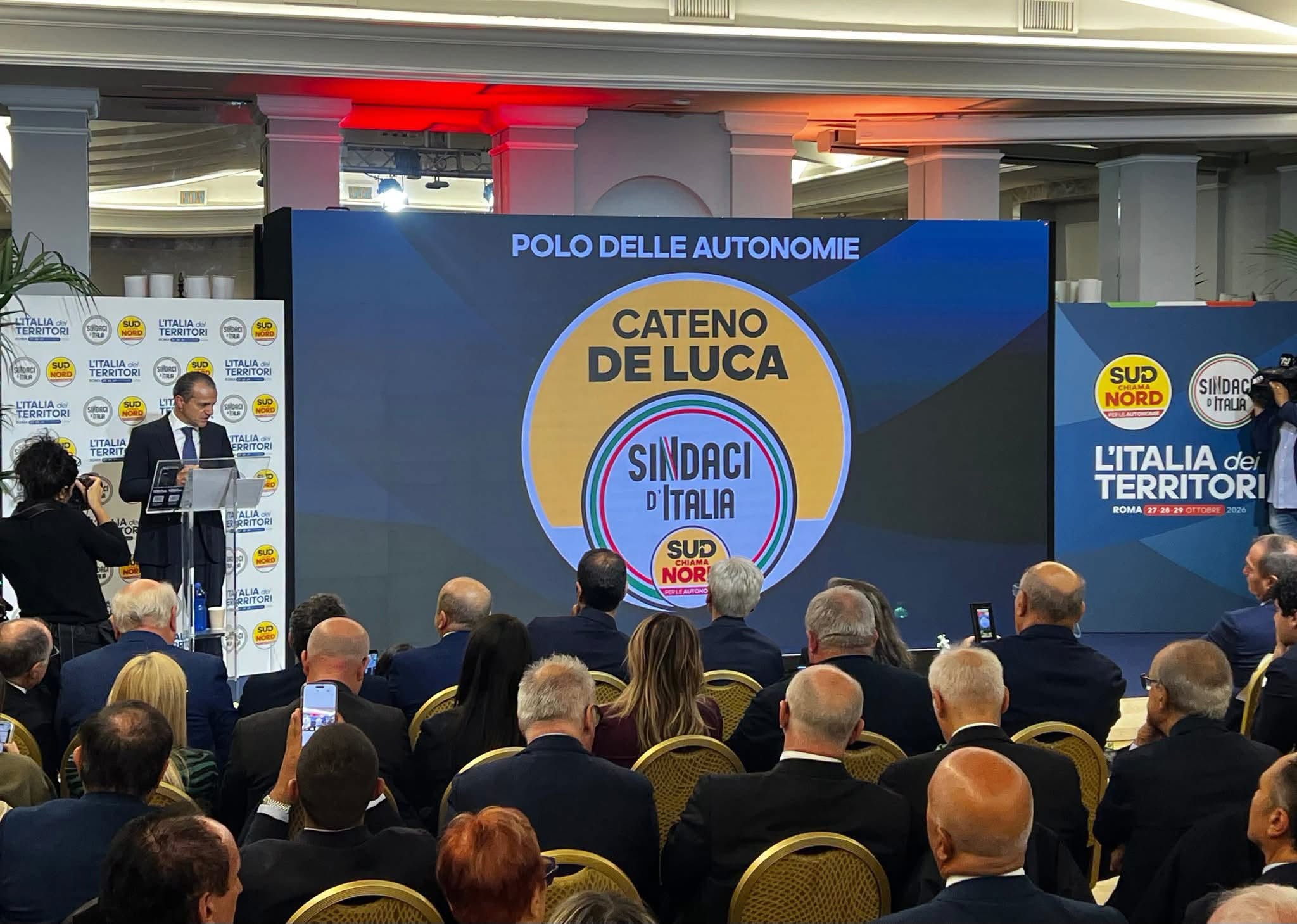 De Luca simbolo elezioni politiche
