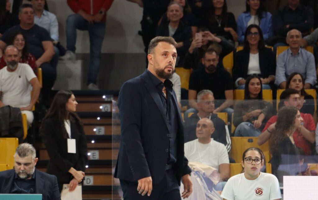 Mister Polimeni Domotek
