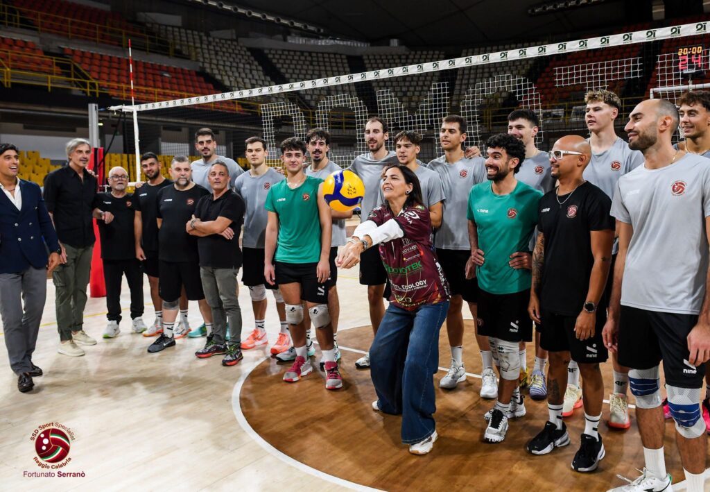Domotek Volley visita assessore Micheli