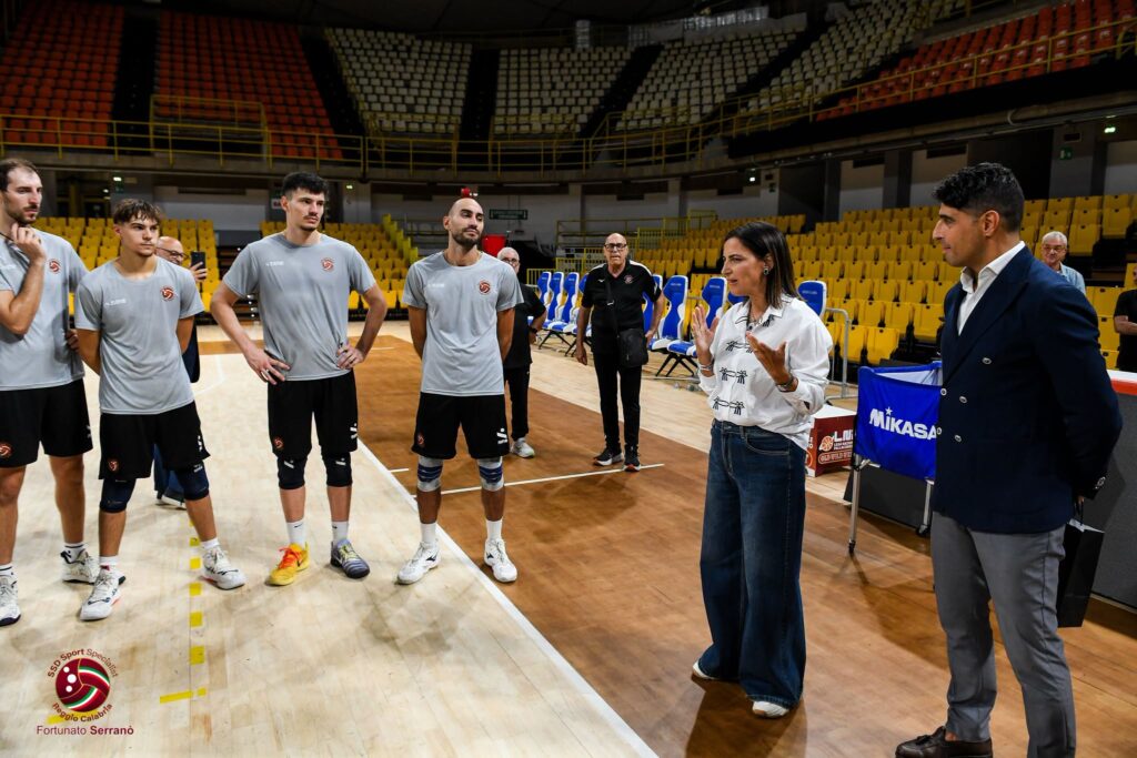 Domotek Volley visita assessore Micheli