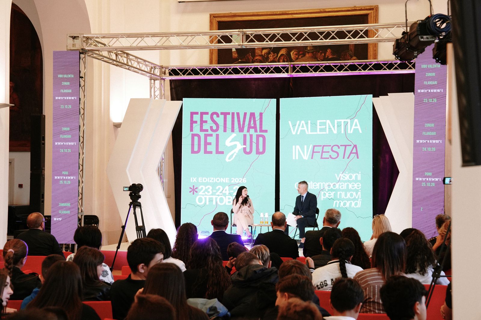 Vibo Valentia, al Festival del Sud Colosimo annuncia verifiche sulle proteste de