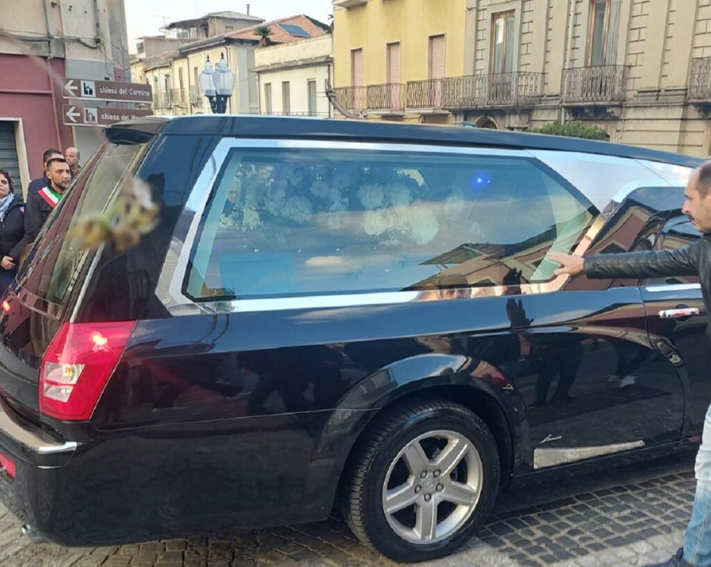 Funerali Amato Cinquefrondi