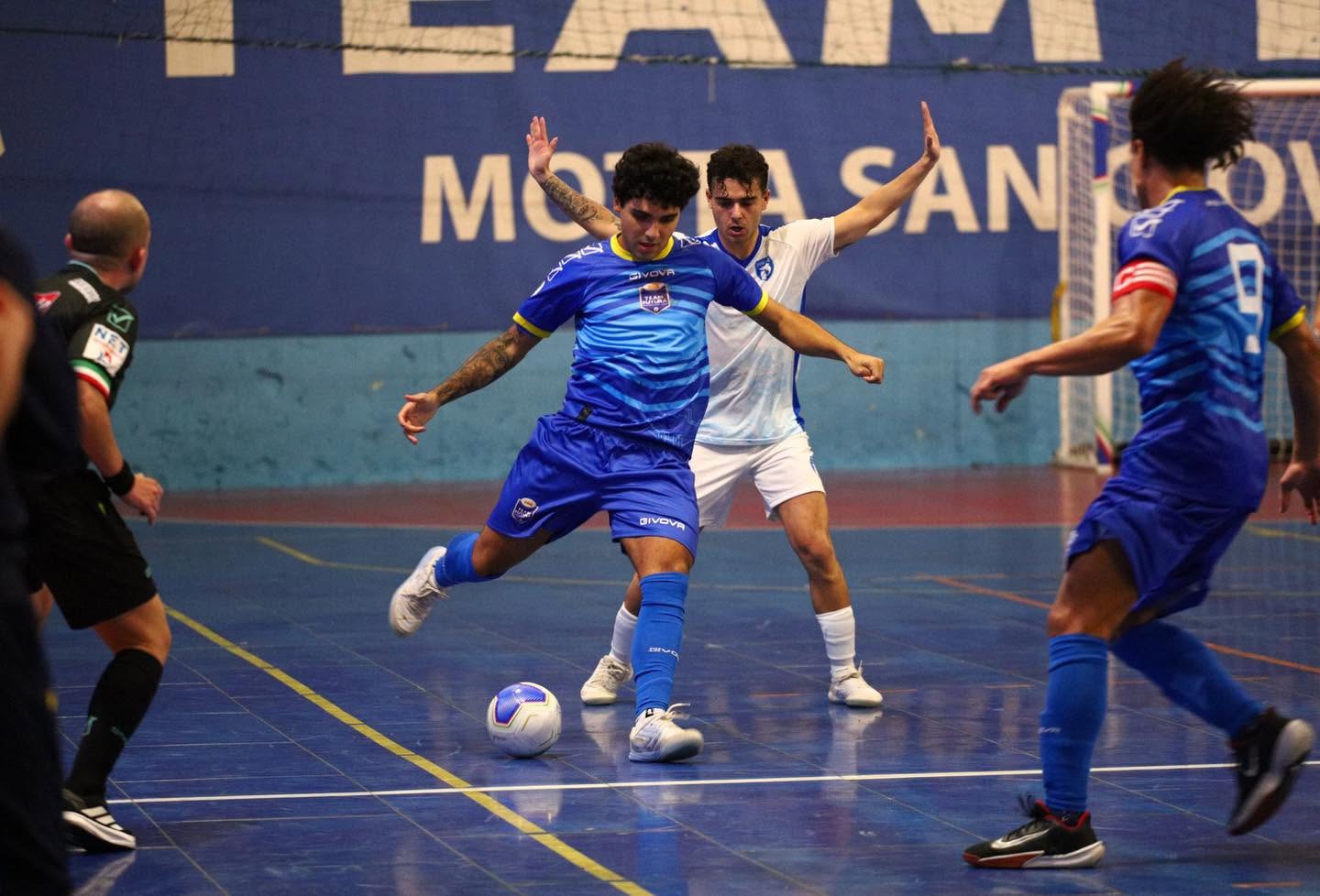 Futsal, la Futura domina il primo tempo ma si fa rimontare dal Pescara: finisce 