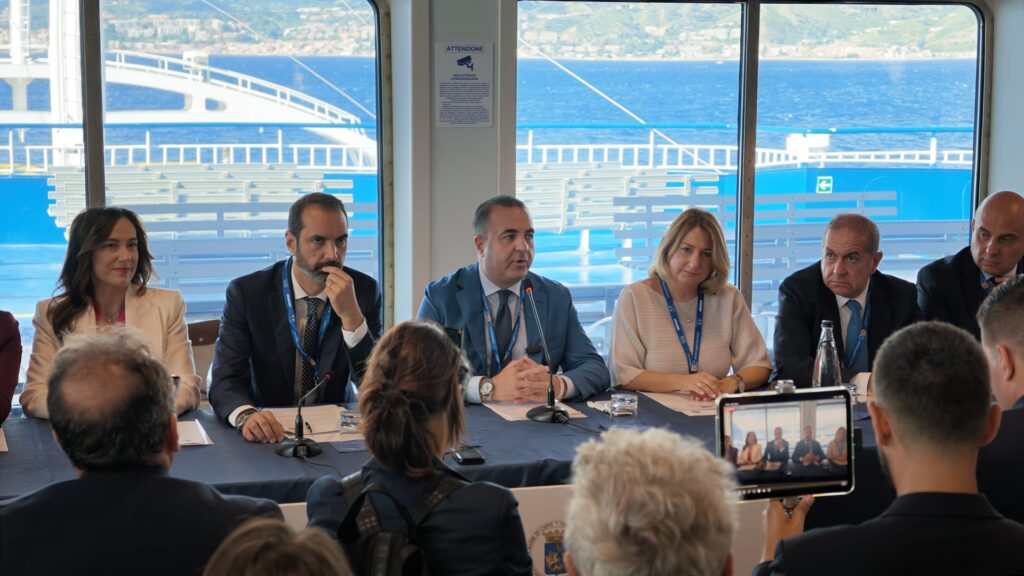 Giunte congiunte di Reggio Calabria e Messina