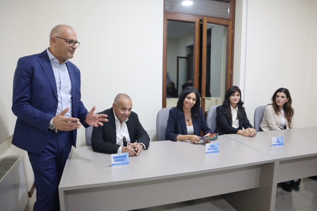 Giusi Princi visita ex Ricoveri Riuniti