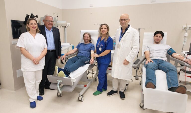 Reggio Calabria, nuove sale per donare il sangue al GOM: parcheggi riservati e trasfusioni per i pazienti cronici | FOTO e INTERVISTE