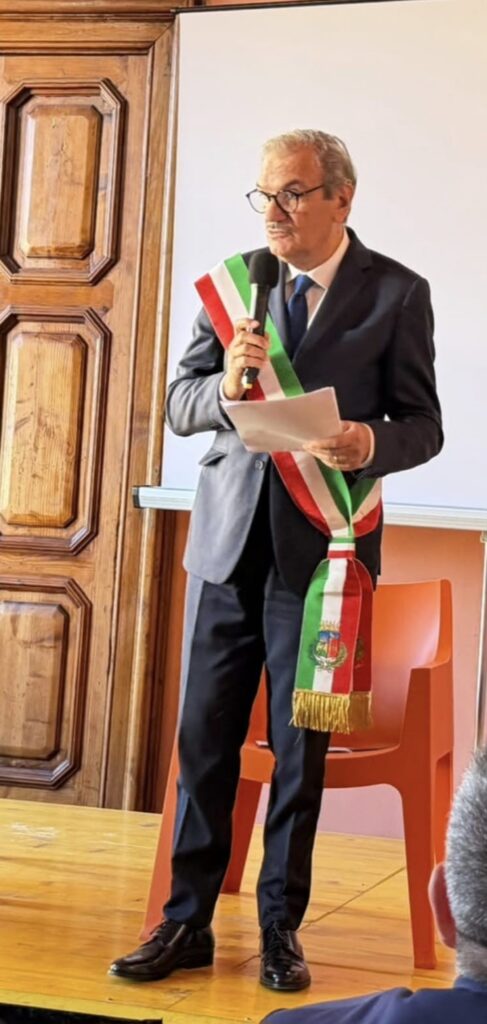 Il Sindaco Enzo Romeo
