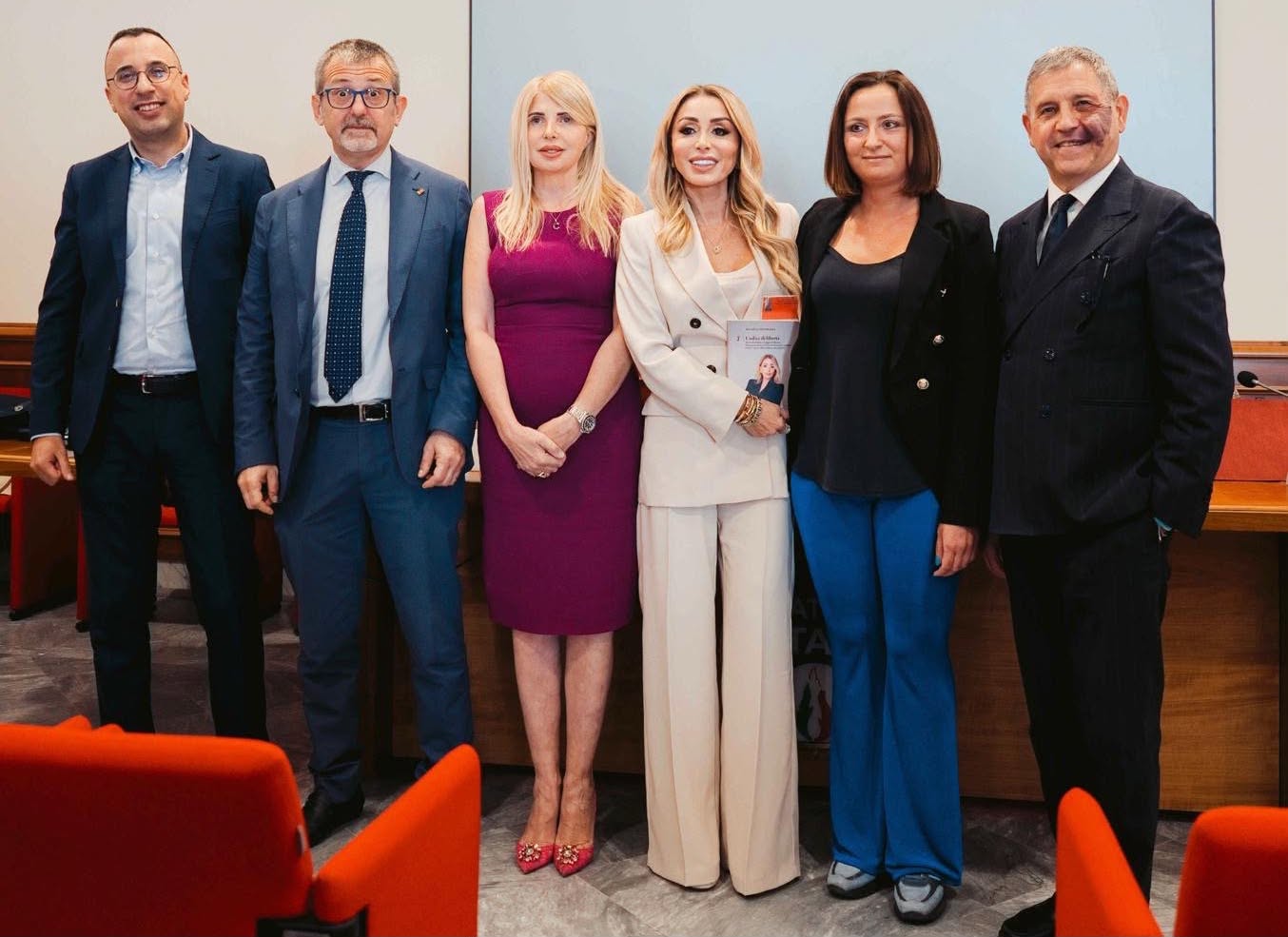 Micaela Ottomano presenta “Codice di libertà” alla Camera: diritti delle donne, 