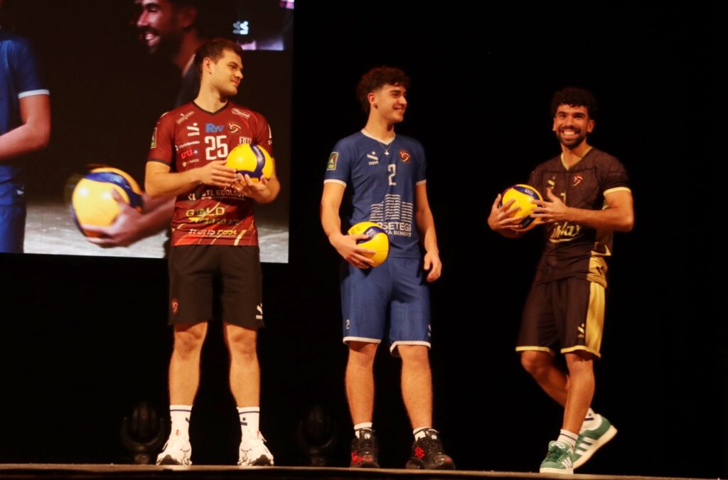 Presentazione Domotek Volley Reggio Calabria al Cilea