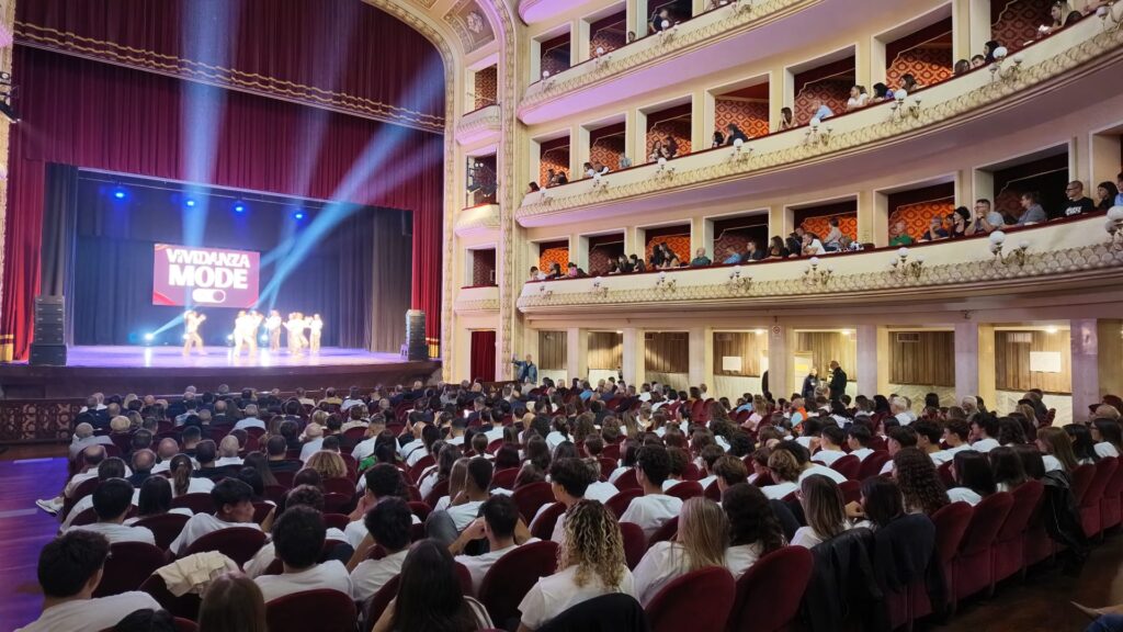 Presentazione Domotek Volley al Teatro Cilea