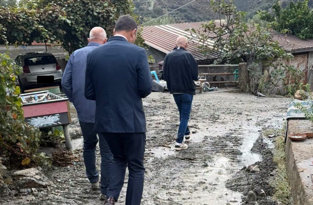 Pulizia strade Fossato