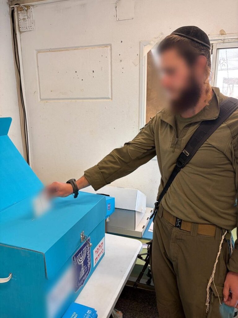 Soldati israeliani voto Elezioni Israele