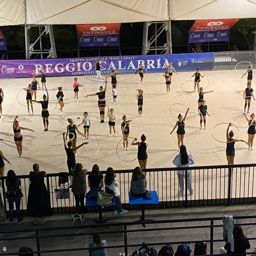 Stage con Gaia Mancini di ginnastica ritmica al Parco Caserta