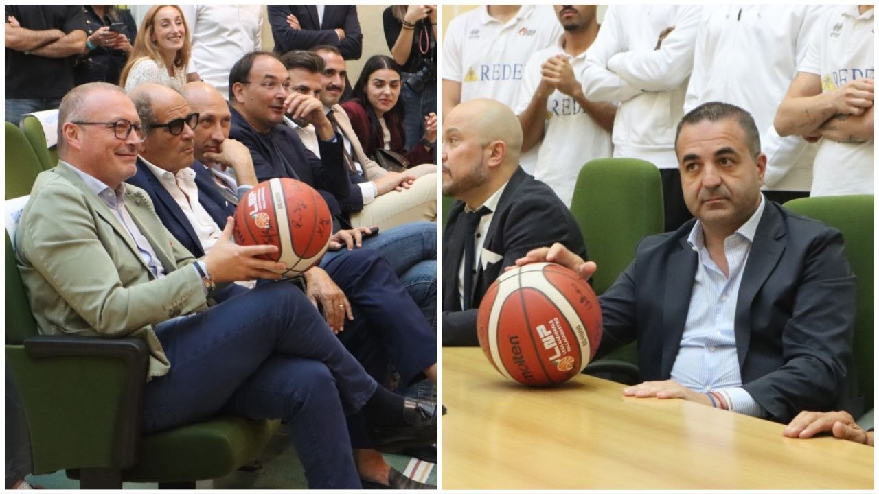 Alla presentazione della Viola, Cannizzaro fa il playmaker. Lancia il pallone a 