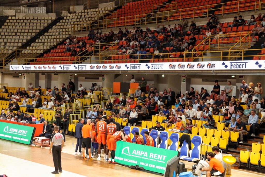 Tifosi Viola-Orzinuovi