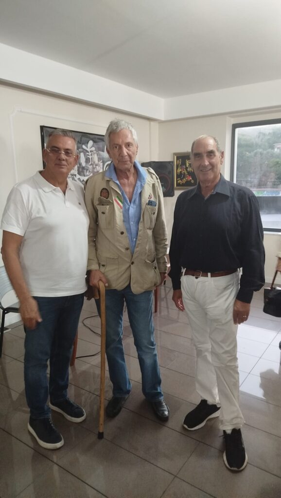 artratti tele in movimento cropani