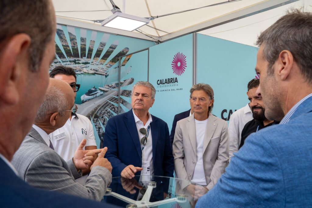 calabria al salone nautico di genova