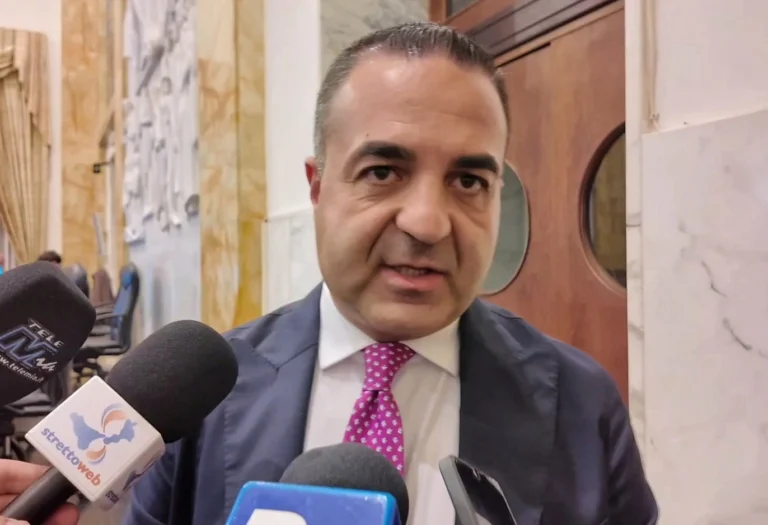 Città Metropolitana di Reggio Calabria, Cannizzaro fa il punto: nuovi pulmini per disabili e interventi sulle strade | INTERVISTA