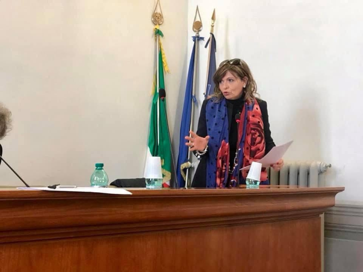 dora mauro