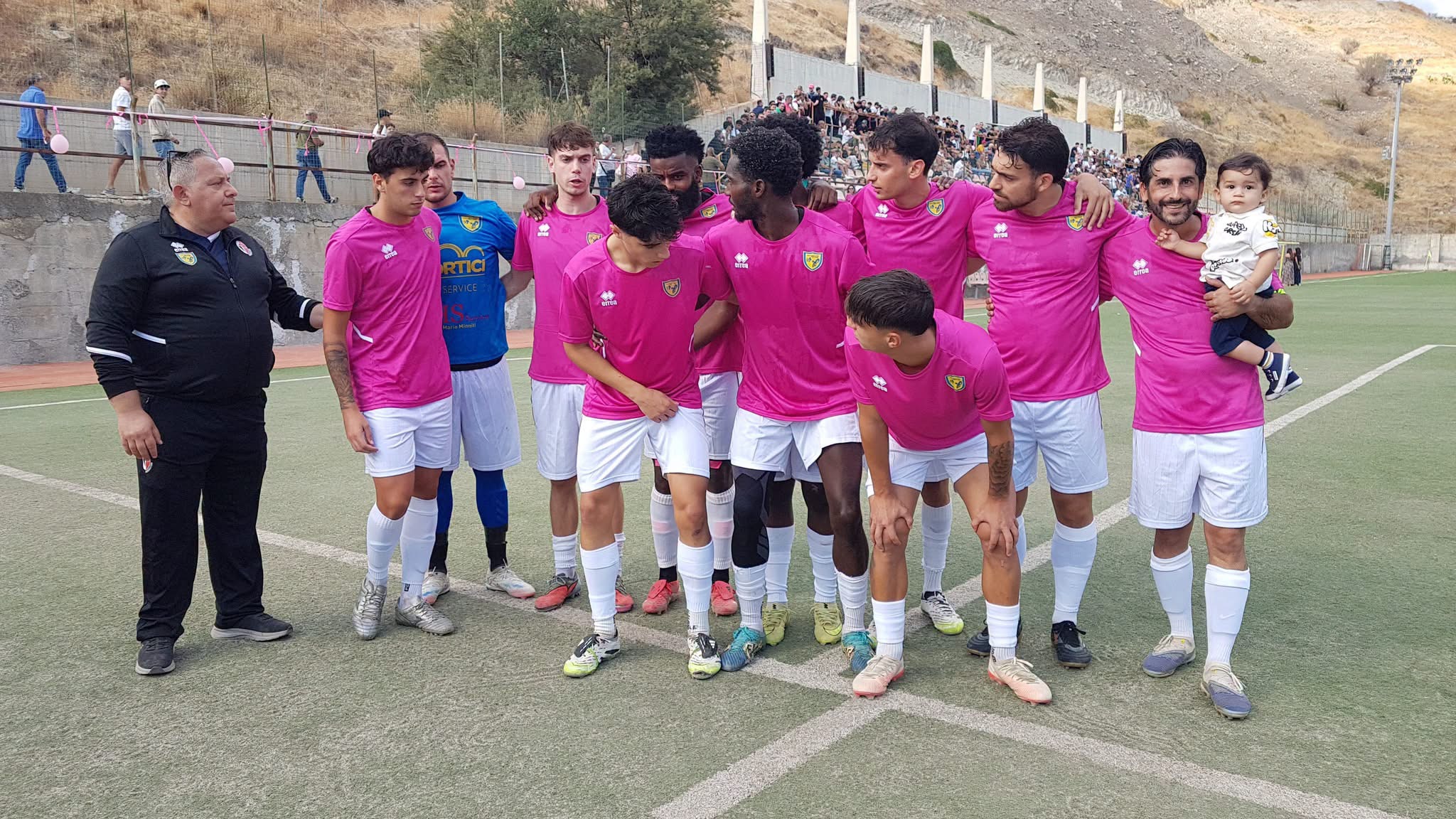 il derby di melito porto salvo di calcio si tinge di rosa per la prevenzione contro il tumore al seno (4)