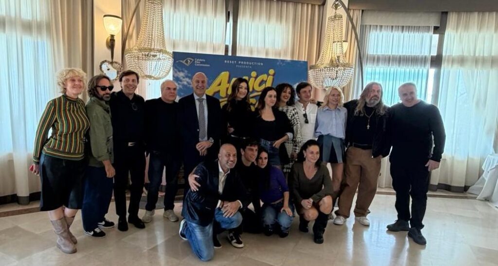 presentato a crotone il film amici per caso 2 calabria on the road