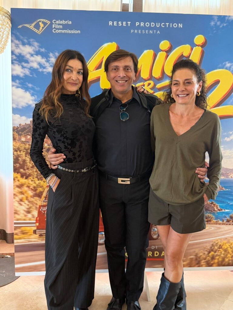 presentato a crotone il film amici per caso 2 calabria on the road