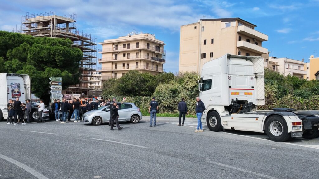 protesta autotrasportatori reggio calabria