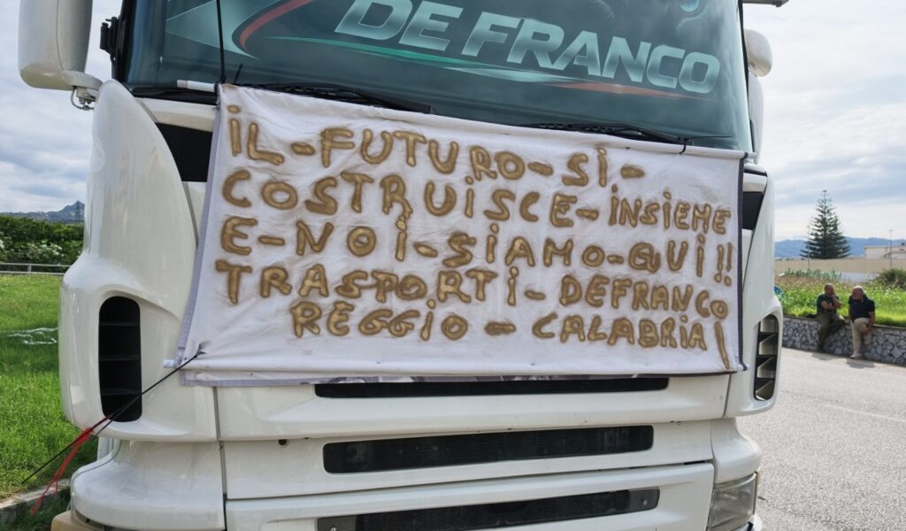 protesta autotrasportatori reggio calabria