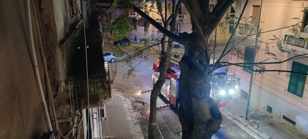 ramo pericolante reggio calabria