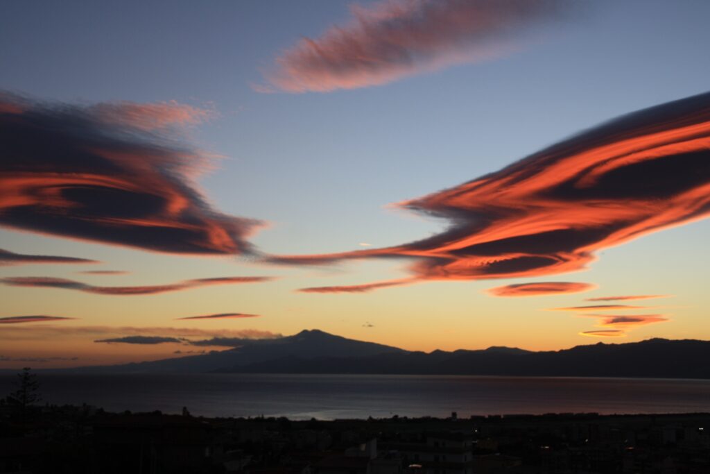 nubi lenticolari reggio calabria