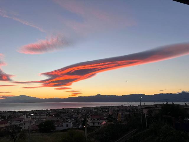 nubi lenticolari reggio calabria
