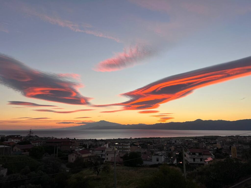 nubi lenticolari reggio calabria